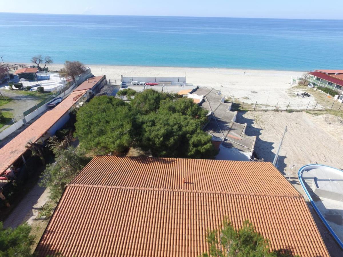 زامبروني Villaggio Residence Emmesse المظهر الخارجي الصورة