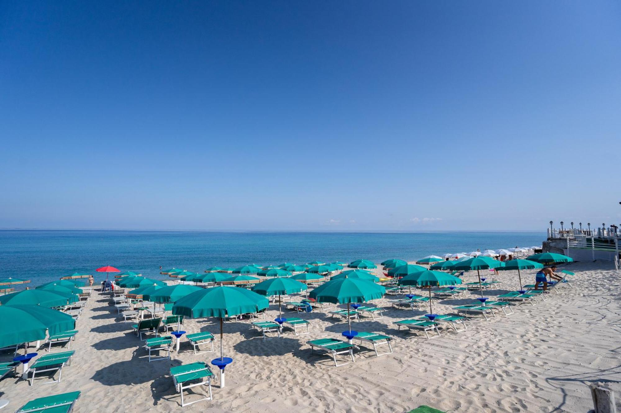 زامبروني Villaggio Residence Emmesse المظهر الخارجي الصورة