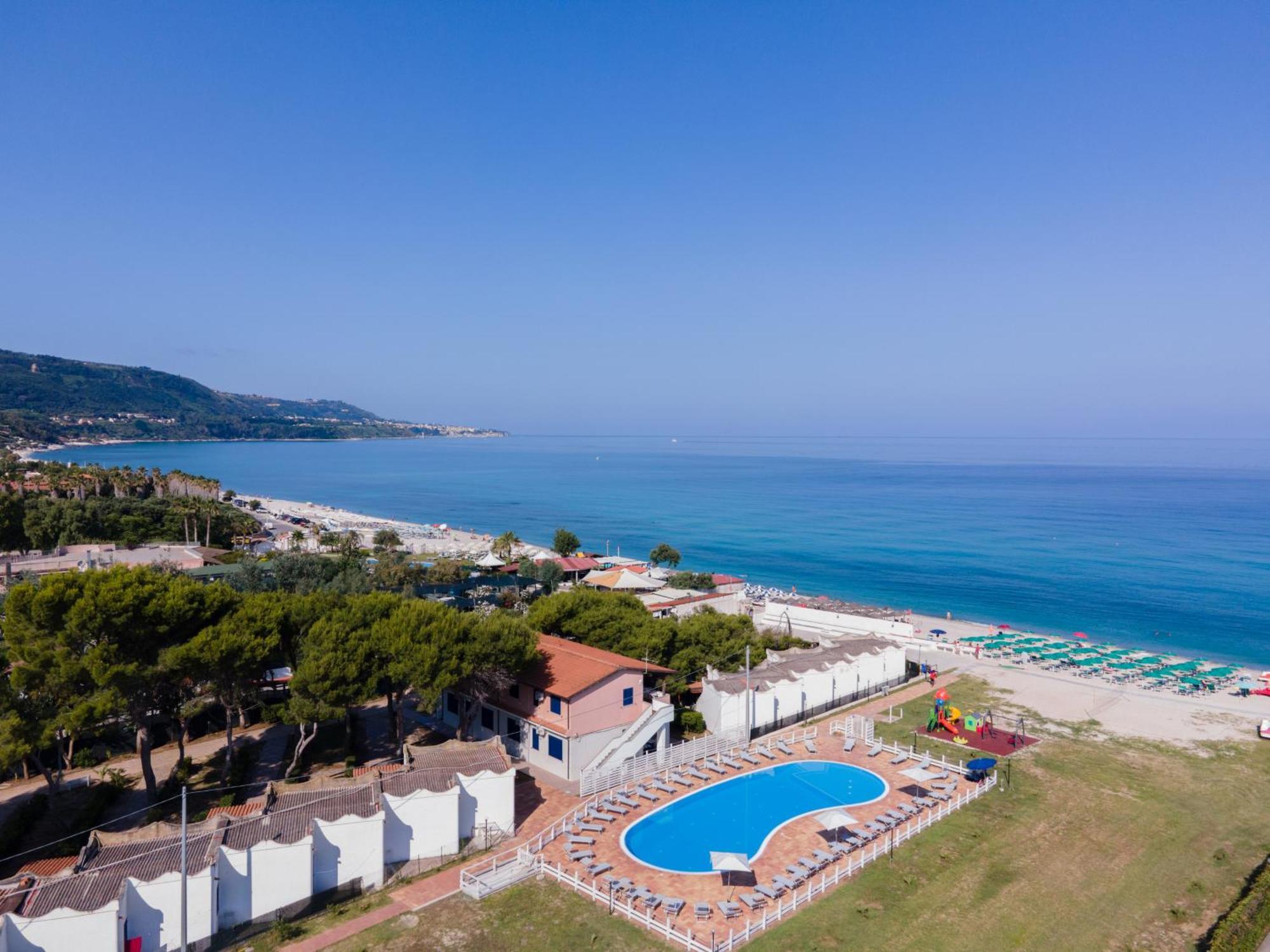 زامبروني Villaggio Residence Emmesse المظهر الخارجي الصورة
