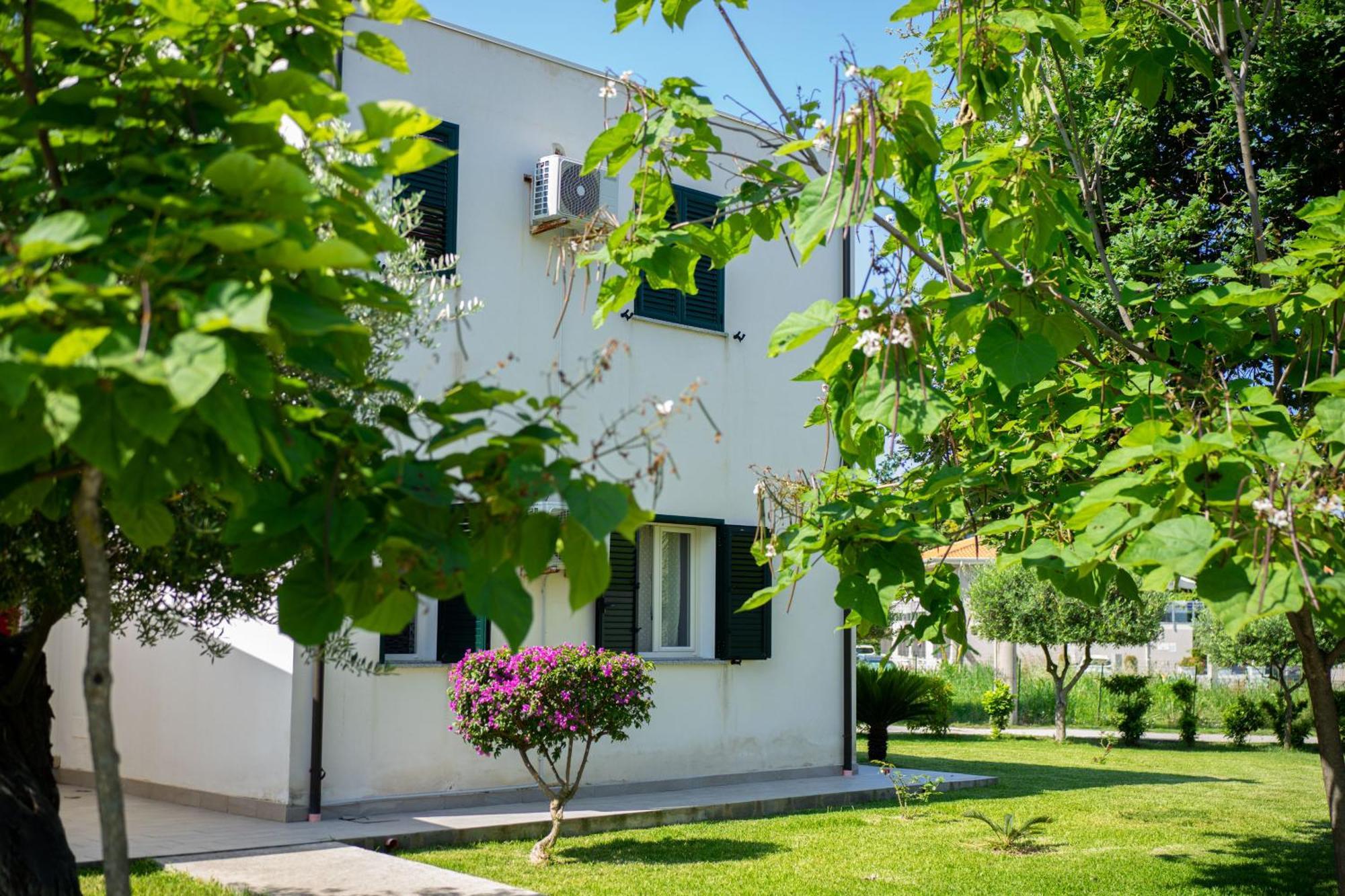 زامبروني Villaggio Residence Emmesse المظهر الخارجي الصورة